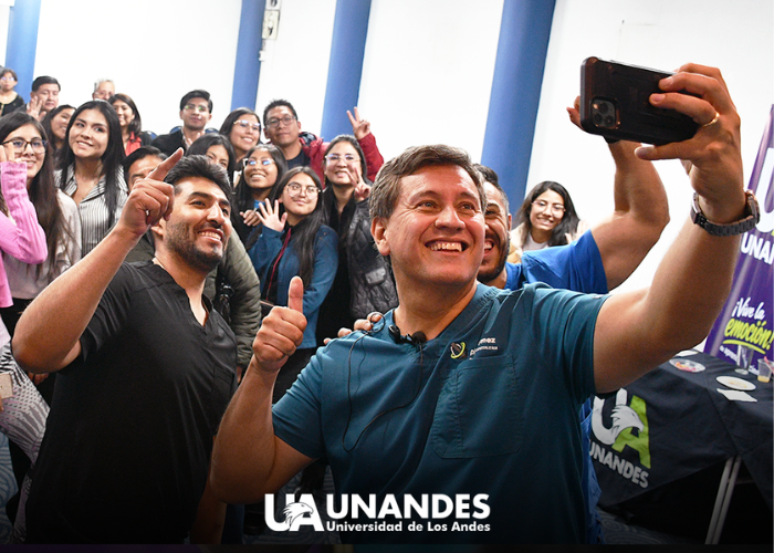 UNANDES lleva a La Paz a tres referentes de la estética dental digital en una jornada internacional