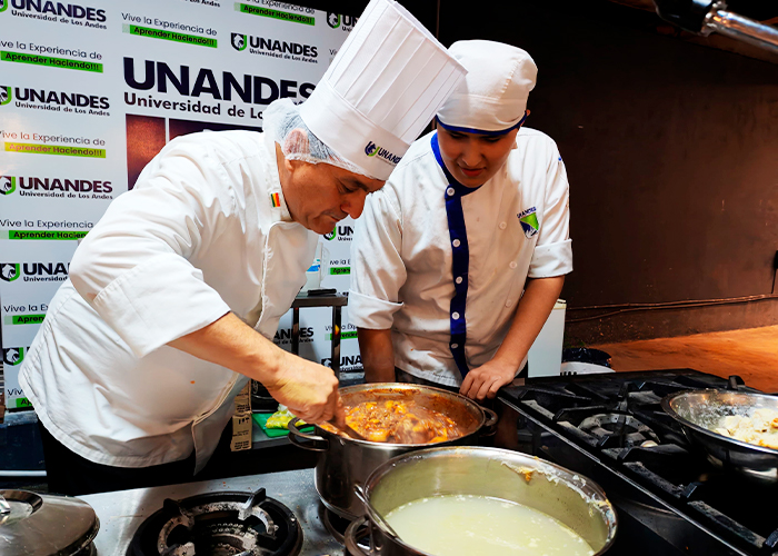 Éxito rotundo del Festival Gastronómico “Tacú y Batán” en Santa Cruz