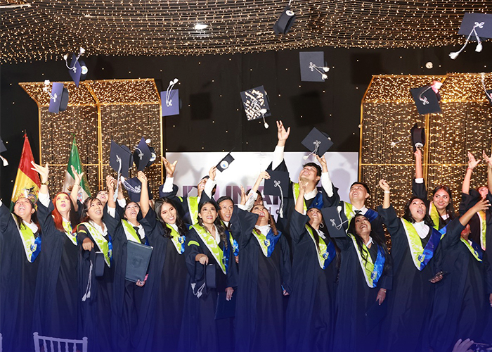 UNANDES celebra con orgullo a sus graduados 2025: una generación formada para transformar el mundo